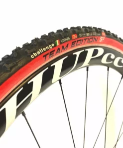 Challenge Baby Limus TE Tubular Cyclocross Tyre 700c X 33c (Red Wall Ltd Edition) Brands