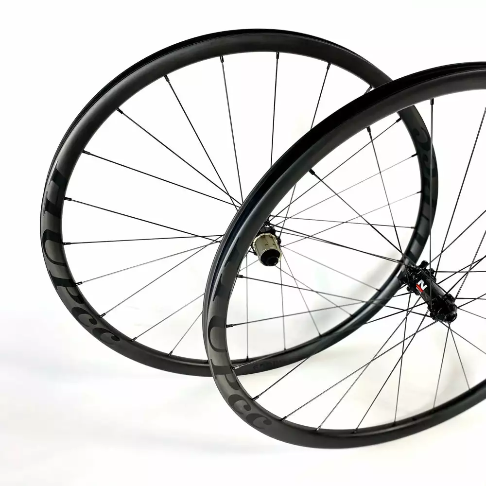 HUPcc HUP 650BG Carbon 650b Gravel Wheelset
